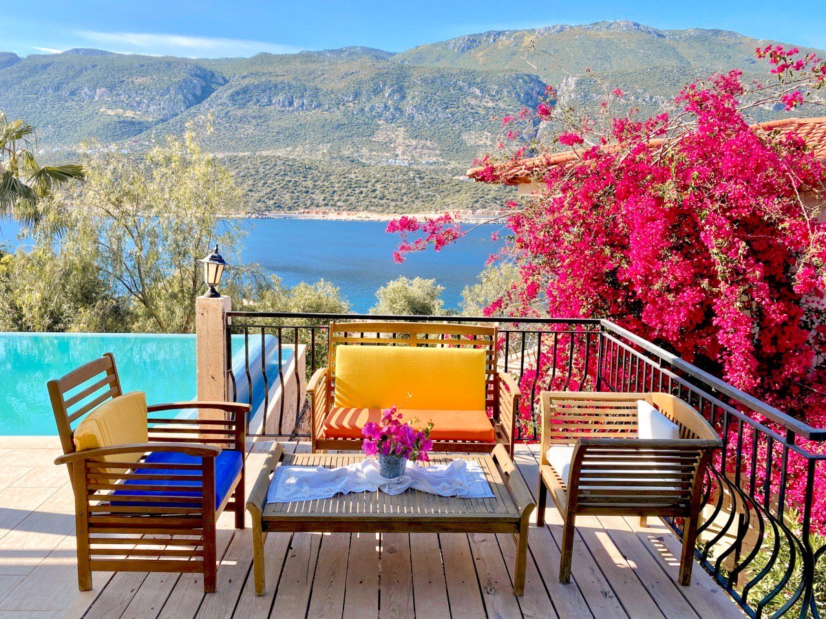 Bougainvillea terrace of Villa Sema facing the bay